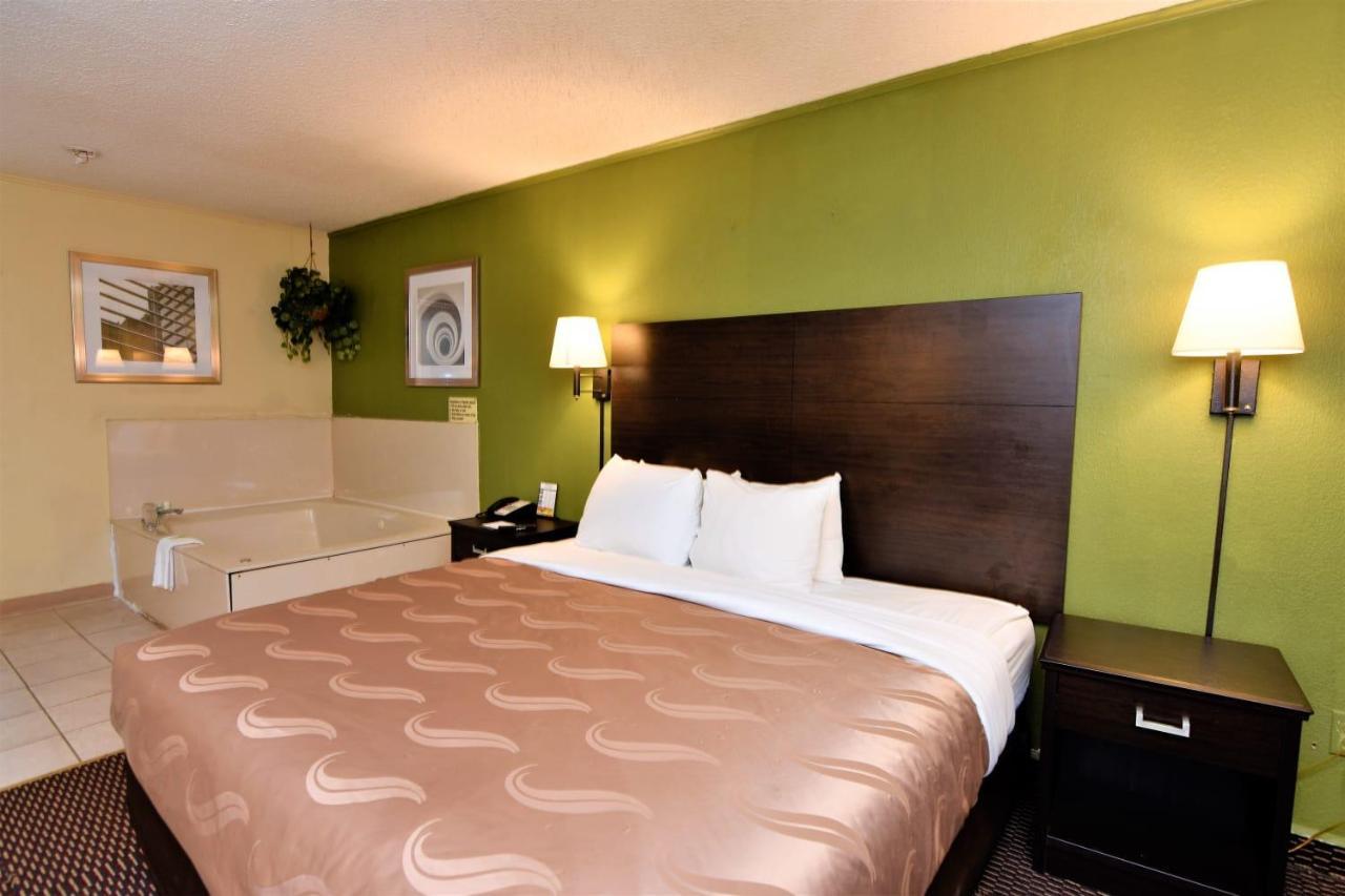 Rodeway Inn Harbison Area Колумбия Екстериор снимка