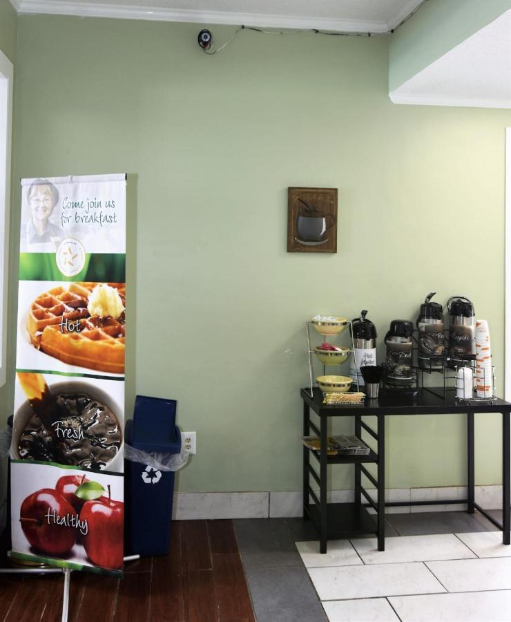 Rodeway Inn Harbison Area Колумбия Екстериор снимка