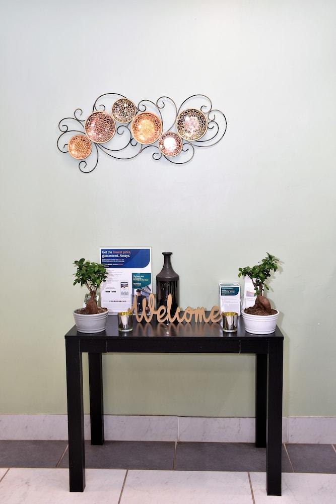 Rodeway Inn Harbison Area Колумбия Екстериор снимка